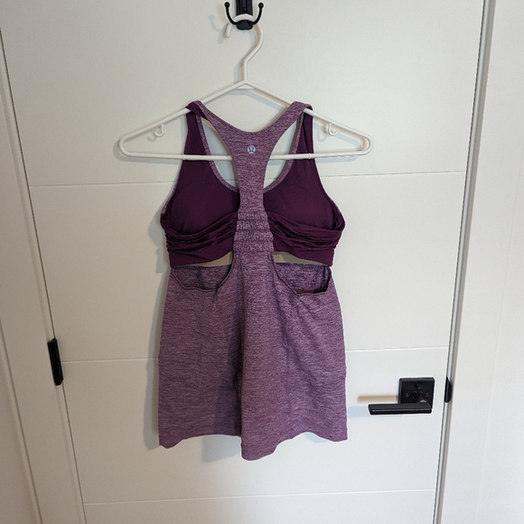 Purple Lululemon tank with built in bra, size 6 - Picture 3 of 3